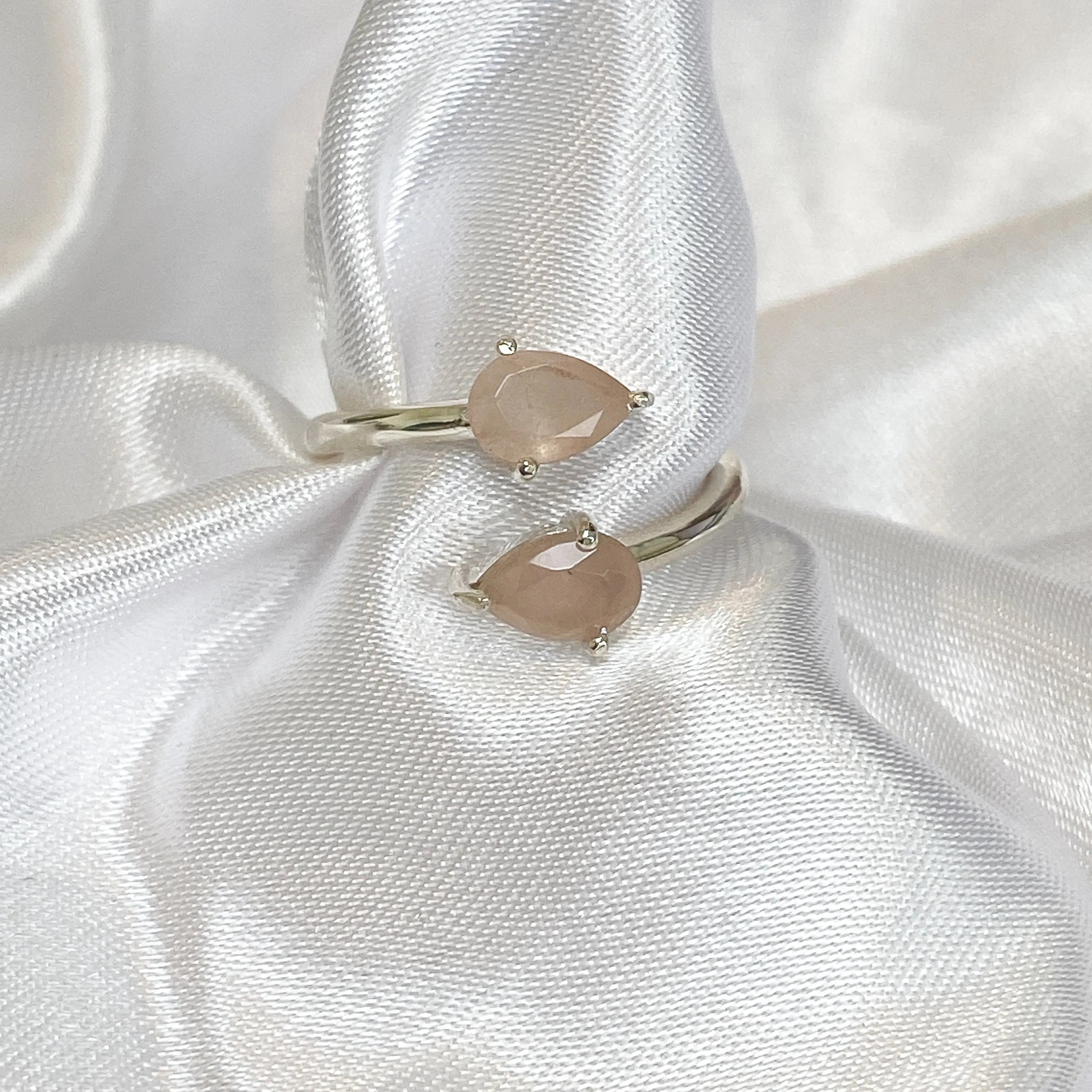 Rose Quartz Crystal Teardrop Ring (Sterling Silver)