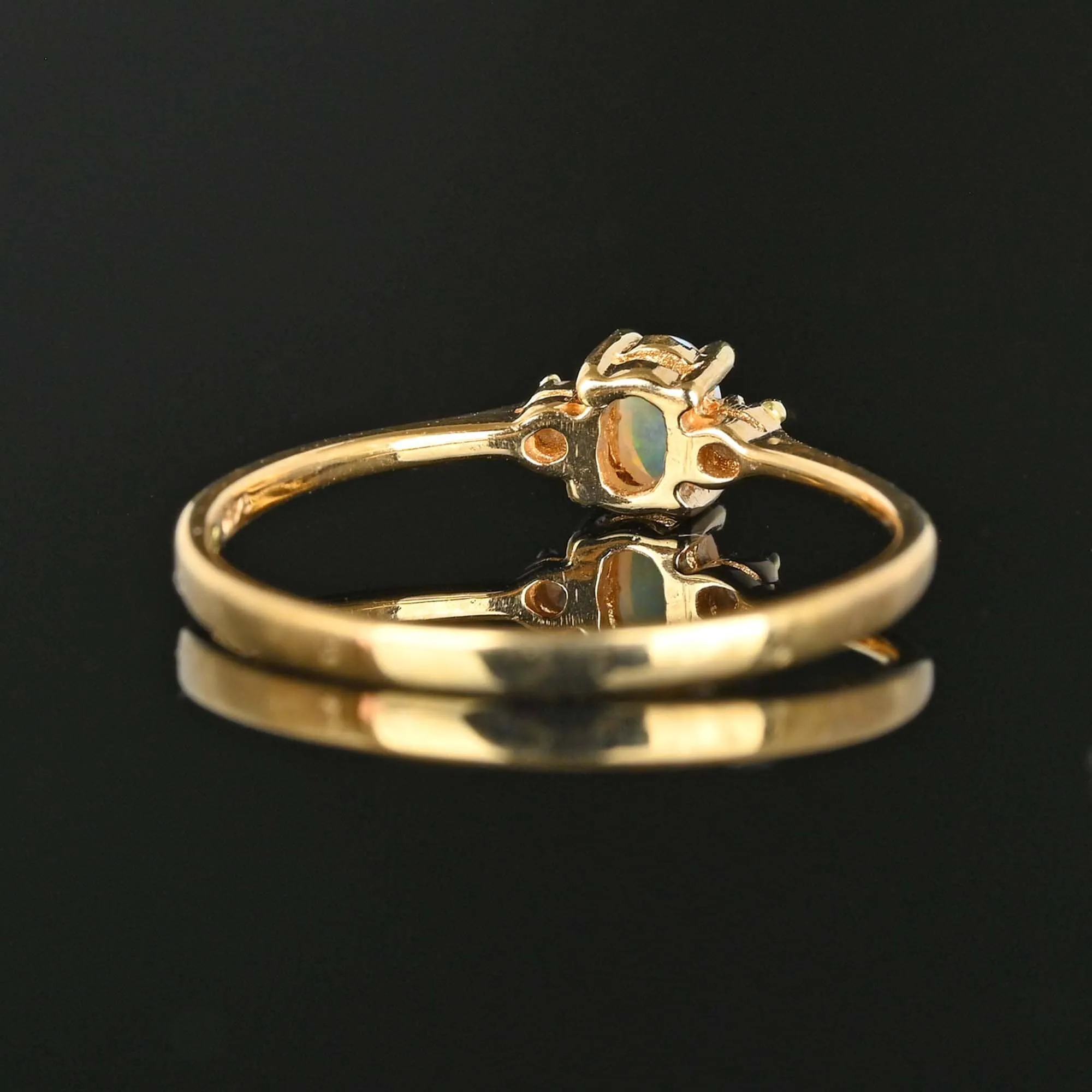 Vintage 14K Gold Diamond Opal Ring